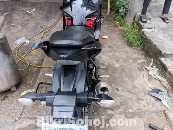 Suzuki Gixxer SF